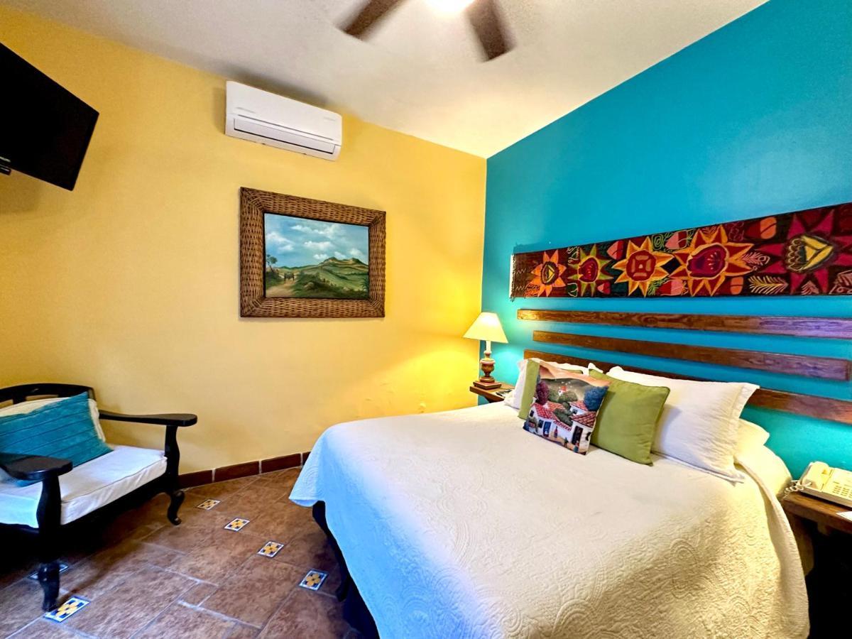 La Villa Del Ensueno Boutique Hotel Tlaquepaque Zewnętrze zdjęcie